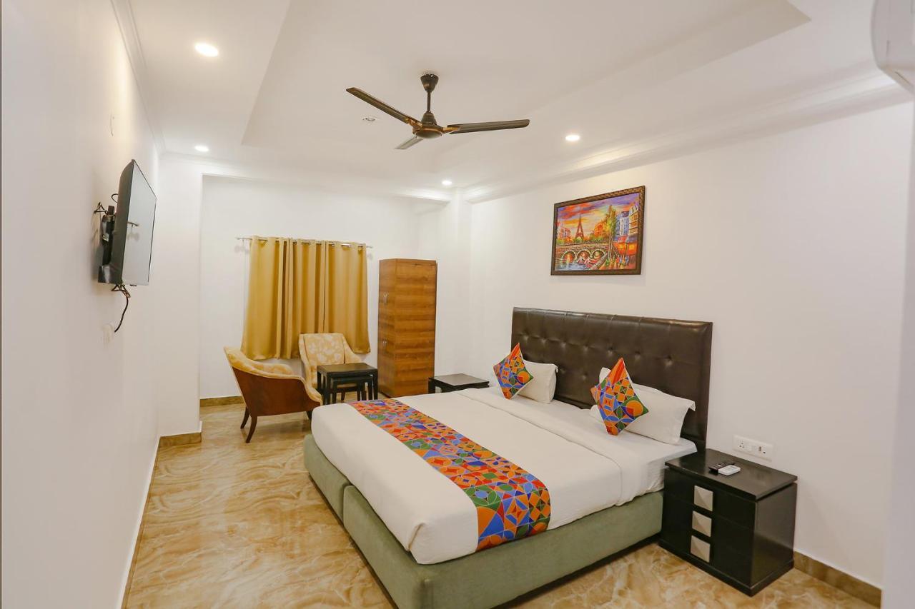 Hotel Fabexpress Taj Residency Near Yashobhoomi Convention Centre Delhi  Exterior foto